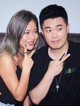 <b>陈赫奔跑嘉年华上演脱口秀 综艺《SNL》变身国足练习生</b>