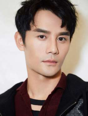 <b>“歌手”王凯火力全开：跨界决赛无悬念晋级 新专主打《一人份的孤独》今日</b>