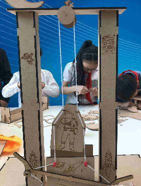 <b>《加油！向未来3》节目实验惊喜亮相全国科普日</b>