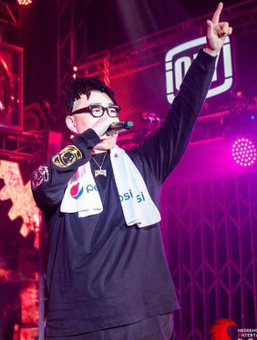 <b>《中国新说唱》人气选手见面会收官战rapper们玩起了新花样，用比“分贝值”飙</b>