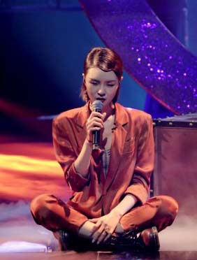 <b>张婉清对唱舞台顺利毕业 音乐热爱永不止息</b>
