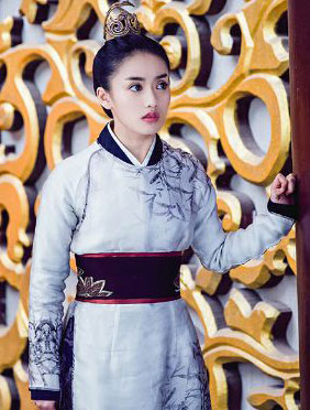 <b>陆琦蔚《鸣鸿传》上演花式追星 角色讨喜引关注</b>