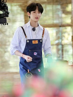 <b>朱正廷Justin毕雯珺用心经营餐厅 黄新淳惊喜到访</b>