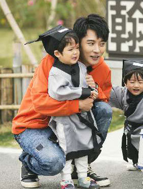 <b>张丹峰国学课堂被“罚站”？ 杜海涛《爱上幼儿园》被妈妈“催生”</b>