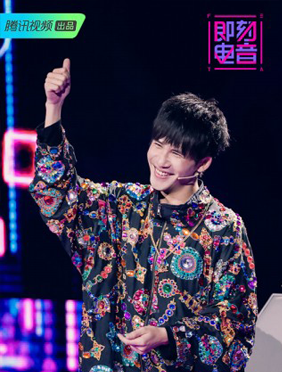 <b>《即刻电音》开播在即 大张伟王绎龙“世纪同框”，直挑弹幕为“土嗨”正名</b>