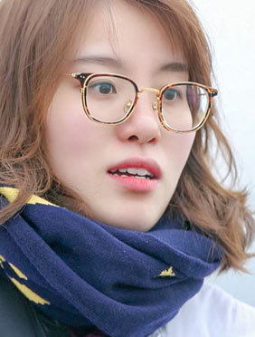 <b>《我家那闺女》吴昕和公园大爷争论做饭 傅园慧母女合拍偶像剧</b>