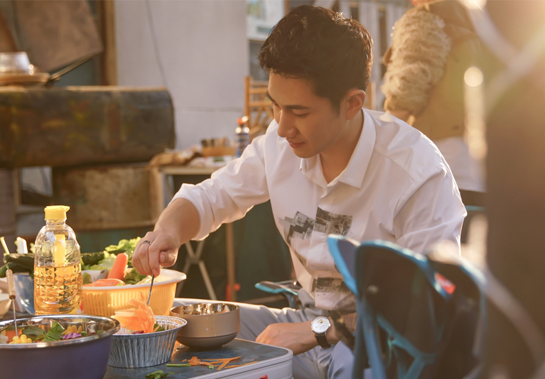 何明翰《遇爱》突破表现挑战自我 多面演技受肯定