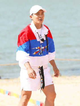 <b>《人生加减法》：刘畊宏学员宿舍突击检查 开展封闭社会学实验心身健康两手</b>