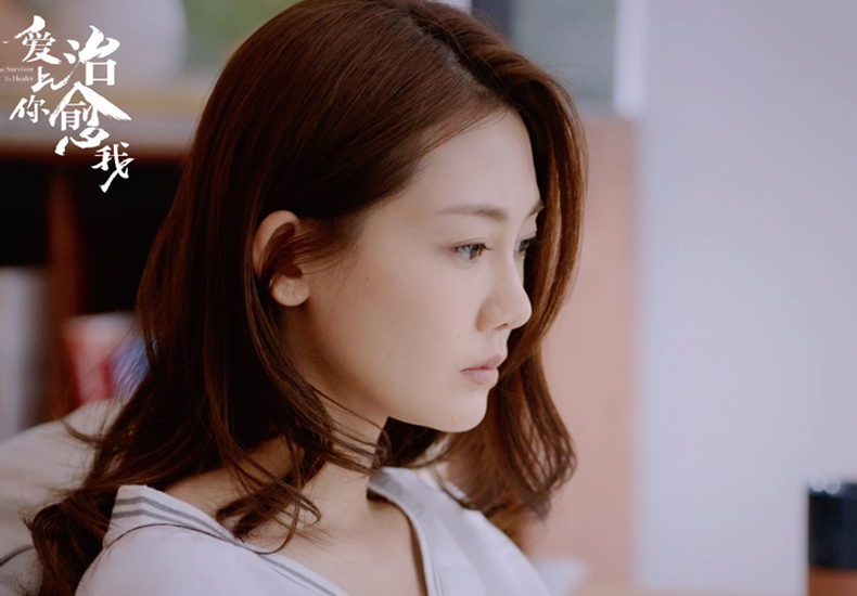 《爱上你治愈我》高潮先导来袭   颜书仁查母遇害真相情绪失控