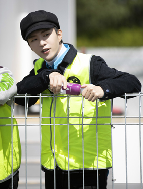 <b>《青春的花路》范丞丞朱正廷王琳凯体重大公开  王子异空降超强惊喜！</b>