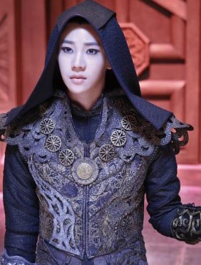 <b>《爵迹》神秘王爵漆拉造型吸睛 刘剑羽被唤爵迹“美妆博主”</b>