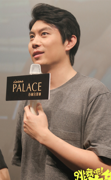 《跳舞吧！大象》大连路演实力圈粉 笑泪交织引观众共鸣