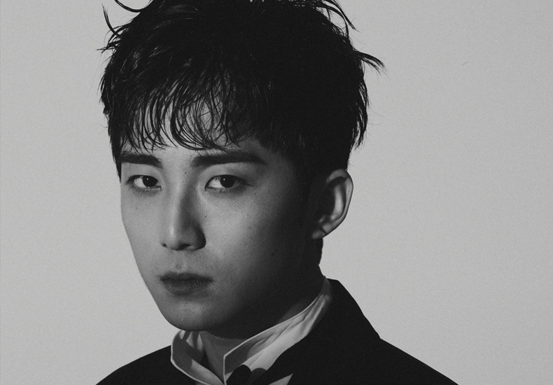 郭子凡黑白大片尽显绅士 季杨杨高考成绩将揭晓