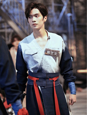 <b>熊艺文化身大侠亮相《舞蹈风暴》 三灯晋级获导师认可</b>