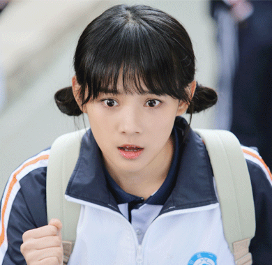 <b>演员鲁照华《满满喜欢你》开播 元气少女拳打脚踢强势追爱</b>