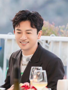 <b>《中餐厅》第三季暖心收官  苏有朋“告别宴”泪洒现场</b>