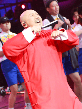 <b>《音浪合伙人》腾格尔大秀传递豁达态度 李泉pick温岚大秀赞其有艺术价值</b>