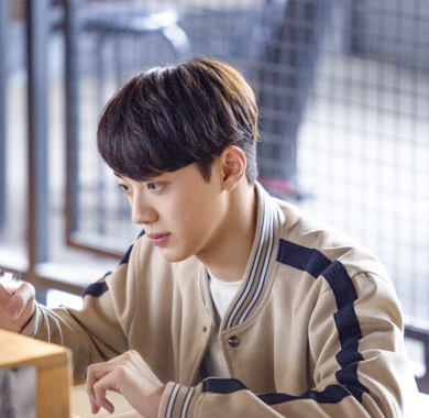 <b>赖冠霖《初恋那件小事》高甜告白 初恋系男友在线开撩</b>