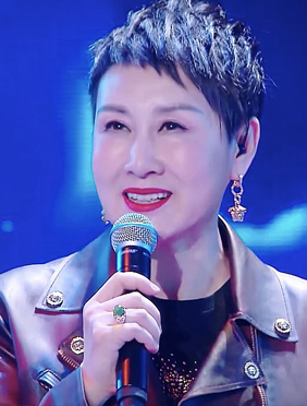 <b>凯丽“贯口唱歌”被称秀恩爱最高级 选婿标准说出网友心声</b>