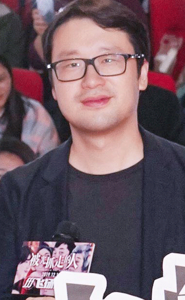 《被光抓走的人》路演首站遭遇土味情话暴击！黄渤：这届粉丝太难带