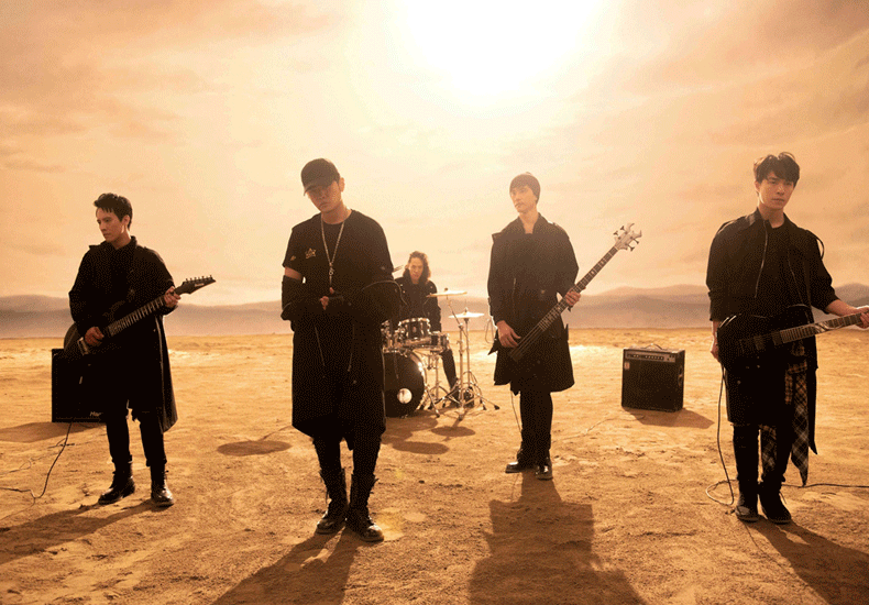 周杰伦时隔六年再度为电影演唱主题曲 《天火》主题歌温暖上线