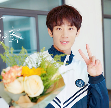 <b> 刘柠昊新剧《那年夏天的秘密》杀青演绎青春成长故事</b>