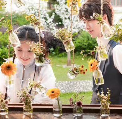 <b>《小女上房揭瓦》正式开播 范晓东演绎悲情角色</b>