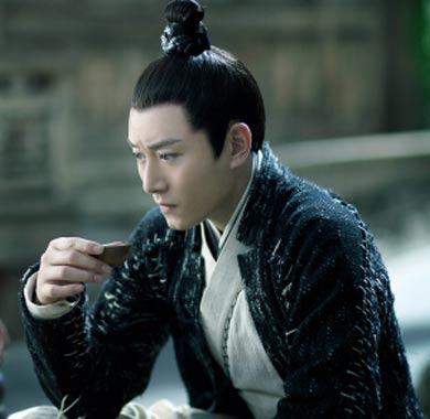 <b>李东学《宸汐缘》上星首播 国师景休再续三生情缘</b>