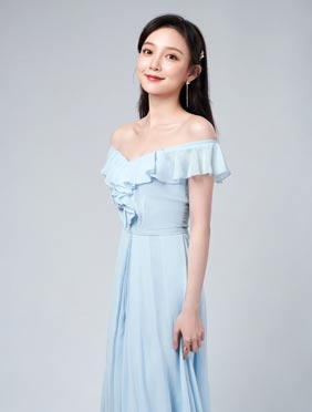 <b>各台春晚女星斗艳谁最强？这个女歌手演绎国漫经典 网友：太仙了！</b>