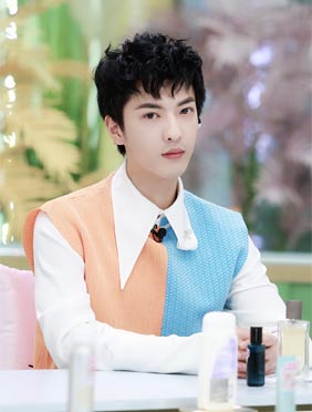 <b>《Beauty小姐2》收官 董岩磊不再是“护肤直男”</b>