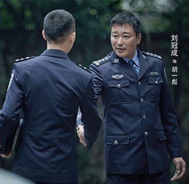 <b>网剧《重生》热播 刘冠成迷惑行为引热议</b>