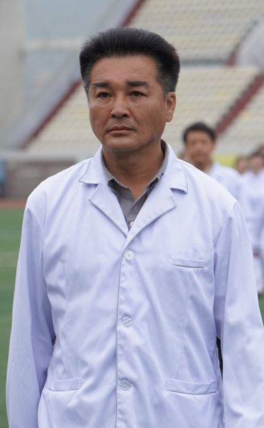 电影《信念一生》今日全国公映  致敬中国医师护佑人民健康