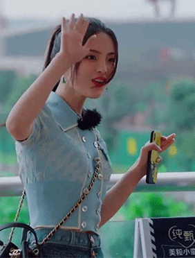 <b>《中餐厅4》深度展现湖湘文化获观众好评，“元气少女”杨超越上线备受期待</b>