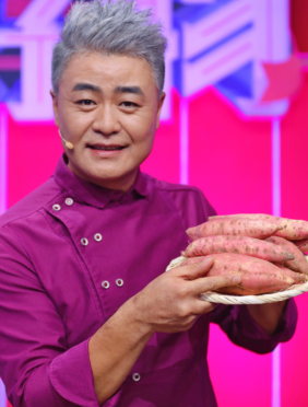 <b>《家乡好物》海阳白玉黄瓜、秋月梨上新！大厨烤烟薯还原童年味道 </b>