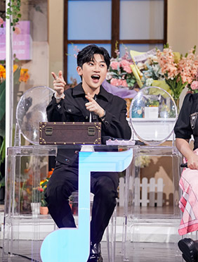 苏有朋《你好星期六》重现经典角色 再唱《心爱》梦回《倚天屠龙记》