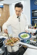 《中餐厅》今晚开播  苏有朋做“有生命的料理”