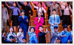 孙茜五四晚会朗诵《致先辈》 气势磅礴有感染力