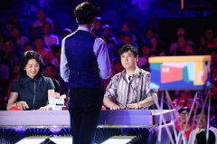 中国达人秀火热开播观察员沈腾送出首个黄金按钮    