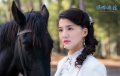 吴千语《战地迷情》开播 突破自我变身“战地玫瑰” 