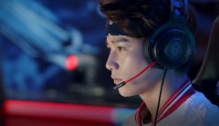 杨廷东《全职高手》剧情正酣 莫凡进击荣耀之夜