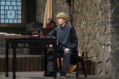 王子异《我就是演员之巅峰对决》 东北棉袄造型引热议