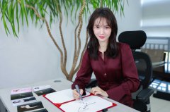 回忆杀！金晨亮相央视《星推荐》 力荐入行之作