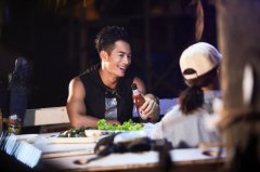 朱晓辉《不如冒险》化身冲浪达人，携手苏青挑战“海中起舞”