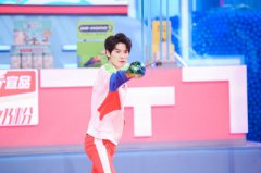 击剑鲜肉孙伟玩转《运动不一样》 现场大呼“我太难了”