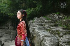 赵今麦《玲珑》开播 不惧命运 逆风成长