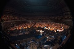 这场跨年演唱会太有爱了 《品冠哈啰 三